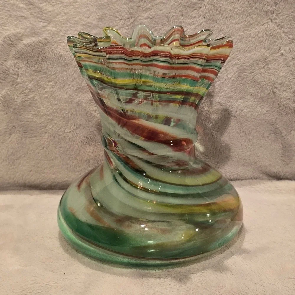 Vintage Hand Blown Art Glass Swirl Vase Multi Color Ruffled Rim 5.5in